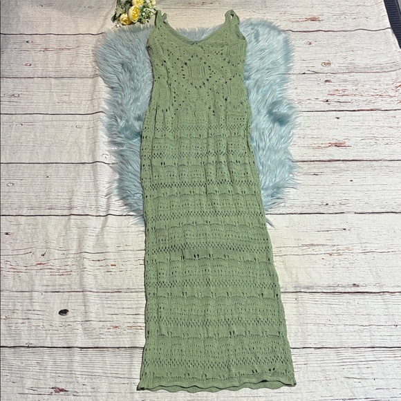 NWT Indikah Elegant Sage Green Crochet Dress sz S - Picture 8 of 8